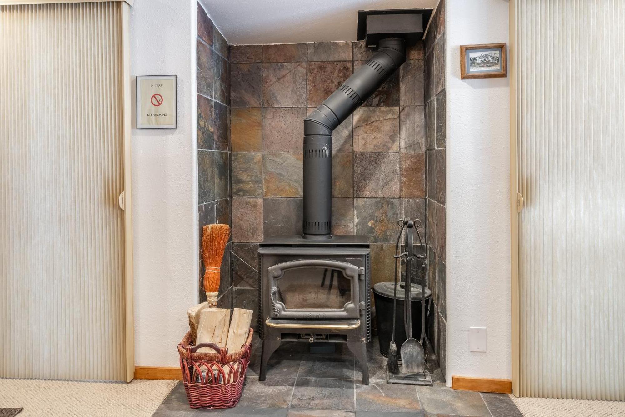 Hidden Valley Village #103 Nicely Updated 1 Bedroom 1 Bathroom Condo Short 10 Min Walk From Village Mammoth Lakes Pokój zdjęcie